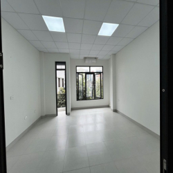 Cho thuê văn phòng Mỗ Lao- Thanh Bình, diện tích 30 m2, vp thoáng sạch