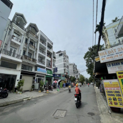 Cho thuê nhà MT đường 57, P.14, Gò Vấp 4x15 5 tầng