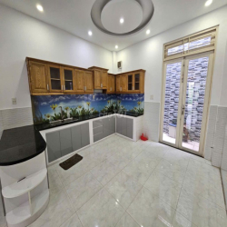 Cho thuê Nhà 4PN, 3lầu 22 triệu tại 242/ Thống Nhất, Gò Vấp