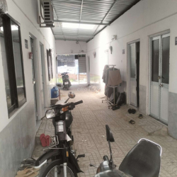 cần cho thuê căn nhà có trệt