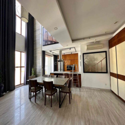 🔥 Penthouse Topic Garden Thảo Điền 370m² – Sân Vườn Riêng – 4PN