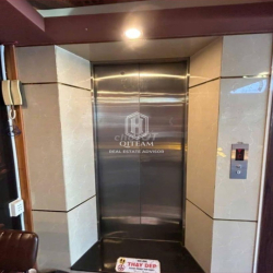 THANG MÁY - Nhà 179 Ba Tháng Hai, Quận 10 - Ngang 7m, 5TẦNG, Giá TỐT