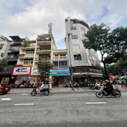 CHO THUÊ MT LÝ TỰ TRỌNG - TRƯƠNG ĐỊNH Q1 DT 4,2x20M
