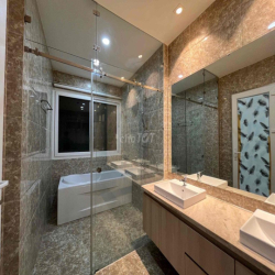 CHO THUÊ BIỆT THỰ EVERICH 5 Phòng Ngủ- Full Nội Thất 67 triệu