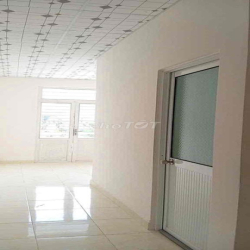 em có căn nhà cần cho thuê ở khu dân cư Hoàng Quân Trệt rộng có thể