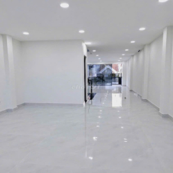 QUÁ ĐẸP QUÁ RẺ, 28A Lê Quang Định, 5x20, 4 Tầng, Thang Máy, PCCC