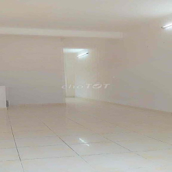 em có căn nhà cần cho thuê ở khu dân cư Hoàng Quân Trệt rộng có thể