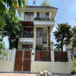 CHO THUÊ BIỆT THỰ 5 PN - HỒ BƠI- THANG MÁY- 75 triệu