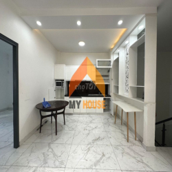 🍑VILLA XỊN, 2 LẦU SÀN SUỐT, 500M2 SỬ DỤNG TRUNG TÂM AN PHÚ Q2