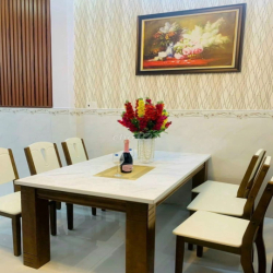 Cho thuê nhà HXT 80/3A Trần Quang Diệu, P.14, Q.3 gần ngã tư Lê Văn Sỹ