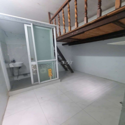 Cho thuê nhà trệt 1 lầu 1 gác, 3PN 3VS - Chỉ 10 triệu