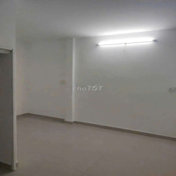 cho thuê nhà Mới 3 tầng, 3pn 3vs - Nguyễn Đình Chiểu Q3