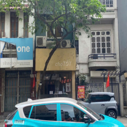 Mặt bằng kinh doanh tại 209 Thuỵ Khuê, Tây Hồ, Hà Nội