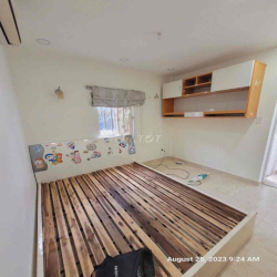 Sang Lại Nhà Đẹp Góc Mặt Hẻm Xe Hơi Gần Ngay Vạn Kiếp