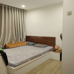 Chính chủ, căn góc 2PN+ VHGP Q9 nội thất gỗ, HD 1 năm 8,5tr, 2 năm 8tr
