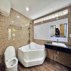 🏡 CHO THUÊ STUDIO BIỆT THỰ VEN SÔNG – BÌNH THẠNH