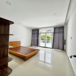 Cho thuê nhà MTNB khu tên lửa dt 4*18m