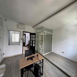 Nhà MT Đường 52, Trệt 3 Lầu 4PN , Gần Mai Chí Thọ & Sun Avenue