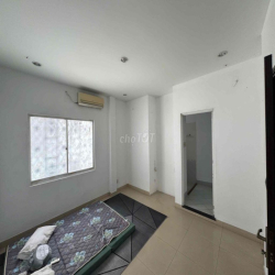 Nhà MT Đường 52, Trệt 3 Lầu 4PN , Gần Mai Chí Thọ & Sun Avenue