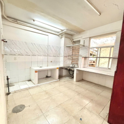 Chính chủ cho thuê căn Shophouse để kinh doanh, ở. Giá 6 triệu/tháng