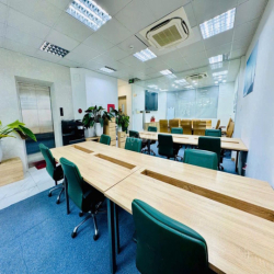 Văn phòng 140m2 full nội thất tại Trương Văn Bang, Q2. Giá 45tr/th