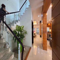 VILLA QUÁCH VĂN TUẤN KHU K300 DIỆN TÍCH: 9X23M TRỆT 2 LẦU CHO THUÊ