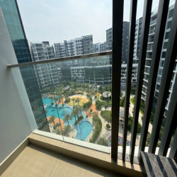 Cho thuê căn 2PN 2WC 86m2 full nội thất Diamond Centery view hồ bơi 