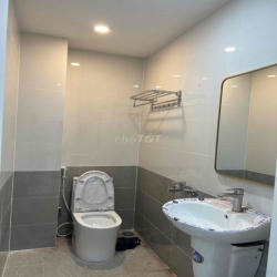 Cho thuê nhà Trần Quang Diệu, gần nhà Thờ Gạch Súc