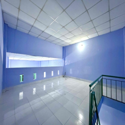 cho thuê nhà nguyên căn 80m2 [5*16] hẻm oto cách chợ 100m - nhà nở hậu