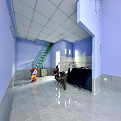 cho thuê nhà nguyên căn 80m2 [5*16] hẻm oto cách chợ 100m - nhà nở hậu