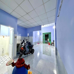 cho thuê nhà nguyên căn 80m2 [5*16] hẻm oto cách chợ 100m - nhà nở hậu