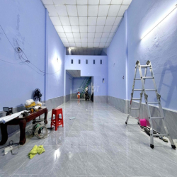 cho thuê nhà nguyên căn 80m2 [5*16] hẻm oto cách chợ 100m - nhà nở hậu