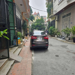 Cho thuê phòng khép kín có cửa sổ