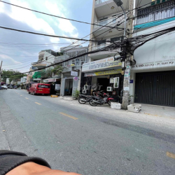 Mặt Tiền Đg 10m Khu Độc Lập. 6,5x18m Cấp 4 Trống Suôt. 2PN,2WC.