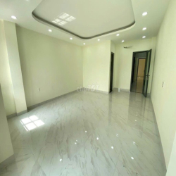 Cho thuê nhà MT 110B Phan Xích Long, Phường 2, Q. Phú Nhuận