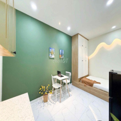 CĂN HỘ giá 5.400.000 - STUDIO MỚI – CỬA SỔ TRỜI FULL NỘI THẤT