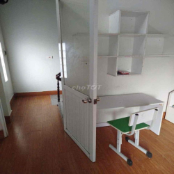 chỉ 5tr - Cho thuê nhà Ngọc Thuỵ, ô tô qua nhà, nhà mới, full nội that