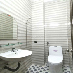 Cho thuê nhà HXH 575/3A CMT8, Phường 15, Quận 10 