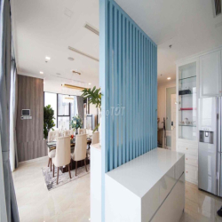 Cho Thuê Căn Hộ 3PN 126m2 Vinhomes Golden River Bason .Q1