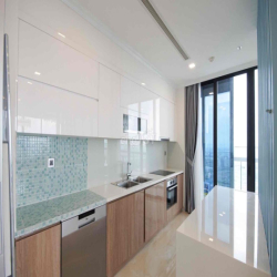 Cho Thuê Căn Hộ 3PN 126m2 Vinhomes Golden River Bason .Q1