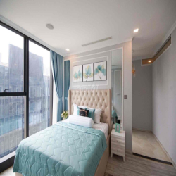 Cho Thuê Căn Hộ 3PN 126m2 Vinhomes Golden River Bason .Q1