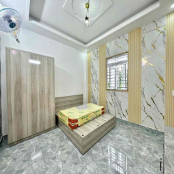 CHO THUÊ NHÀ MỚI XÂY FULL NỘI THẤT CÓ THANG MÁY