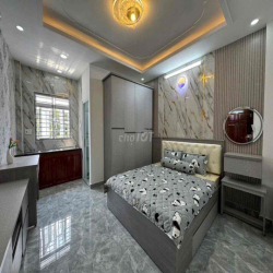 CHO THUÊ NHÀ MỚI XÂY FULL NỘI THẤT CÓ THANG MÁY