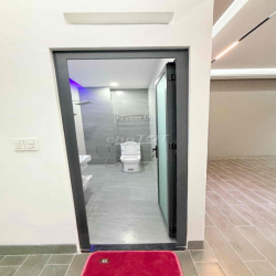 cho thuê nhà nguyên căn hợp đồng một năm có thể gia hạn thêm