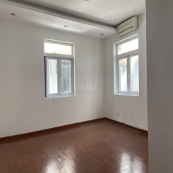VILLA KHU PHỔ QUANG DIỆN TÍCH: 10X20M TRỆT 2 LẦU CHO THUÊ
