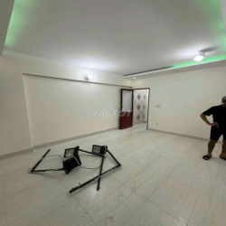 Hẻm 8M Ni Sư Huỳnh Liêm P10 Q Tân Bình - 4 Phòng ngủ - ngang 4x13m 2L 