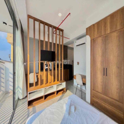 CĂN HỘ STUDIO BAN CÔNG - RỘNG 30m2 FULL NỘI THẤT