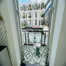 🌅 PHÒNG BAN CÔNG VIEW XỊN - NGANG 5M CỰC RỘNG - SÁT VÁCH NGUYỄN OANH!