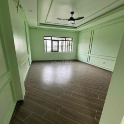 Biệt thự căn góc cho thuê