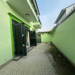 Biệt thự căn góc cho thuê